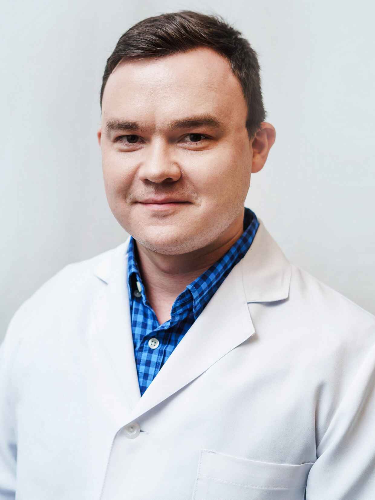 Врач Лазарев Андрей Михайлович